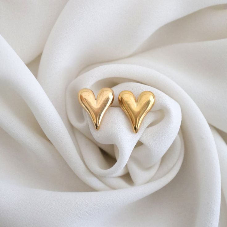 Golden Heart Earing