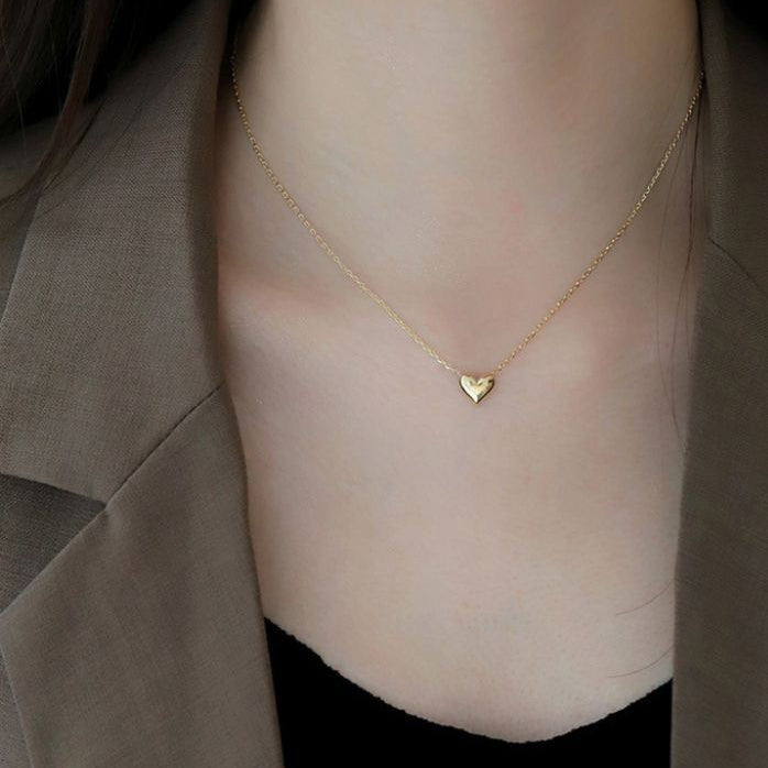 Minimal Heart Necklace